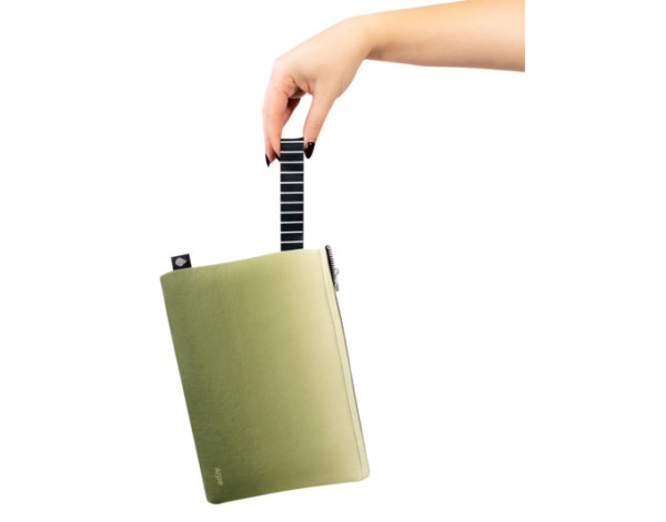 Necessaire L olive green
