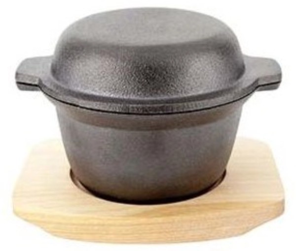 Gusseisentopf mit Holzuntersetzer, 11.8cm