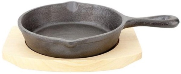 Gusseisen Bratpfanne m. Holzbrett 13.5cm